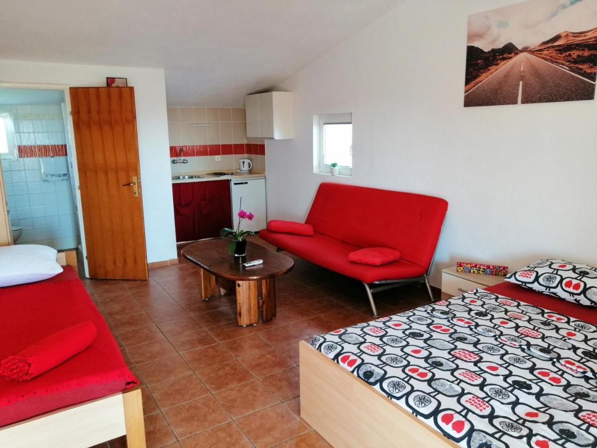 Apartments Brkovic Sukosan Luaran gambar