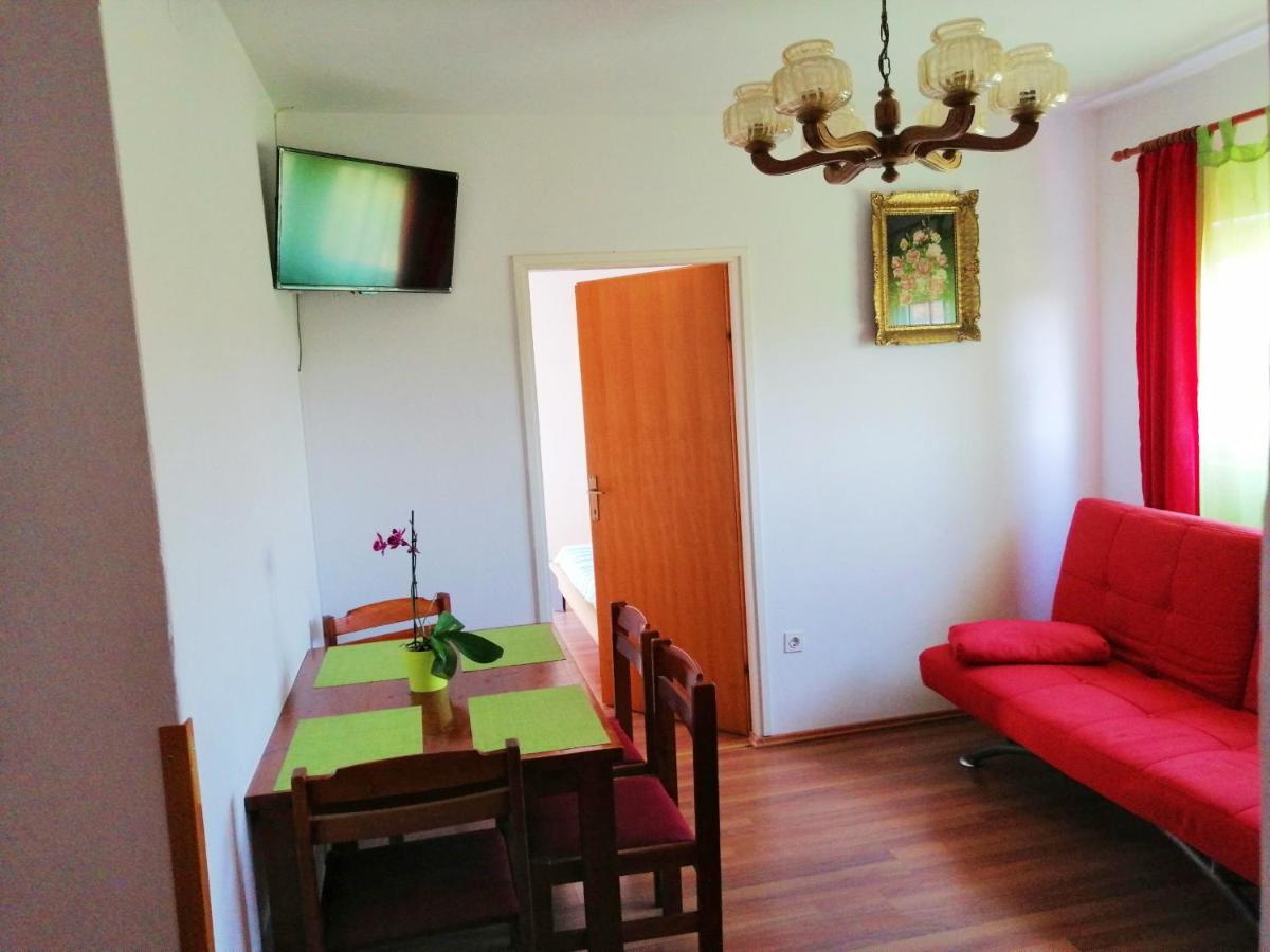Apartments Brkovic Sukosan Luaran gambar
