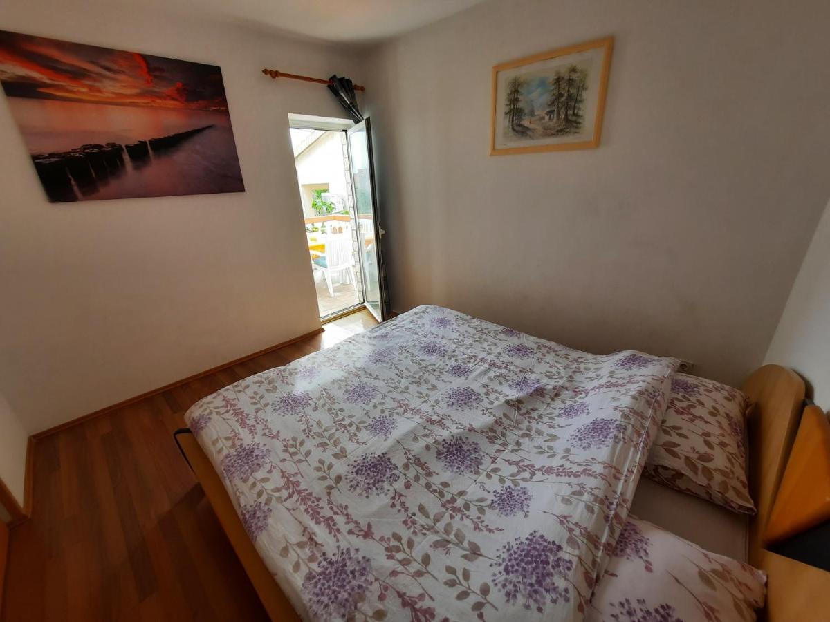 Apartments Brkovic Sukosan Luaran gambar