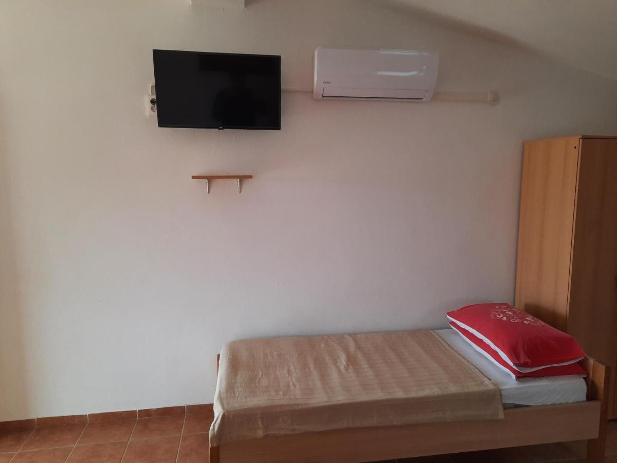 Apartments Brkovic Sukosan Luaran gambar